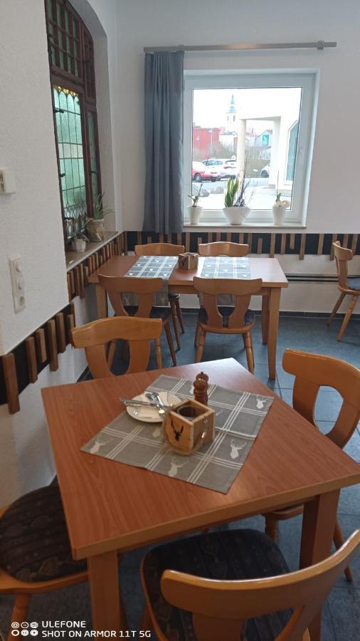Hotel & Restaurant Zum Hirsch Romhild Kültér fotó