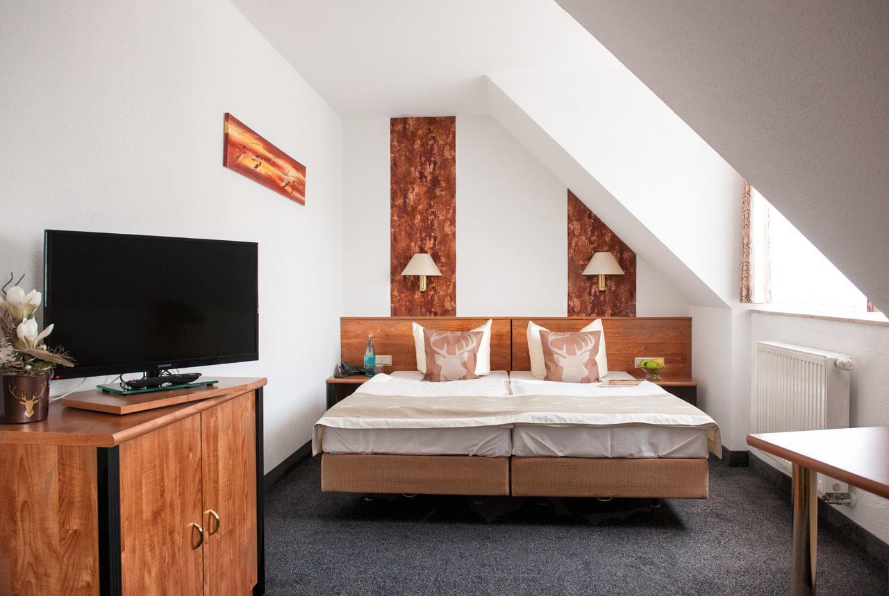 Hotel & Restaurant Zum Hirsch Romhild Kültér fotó